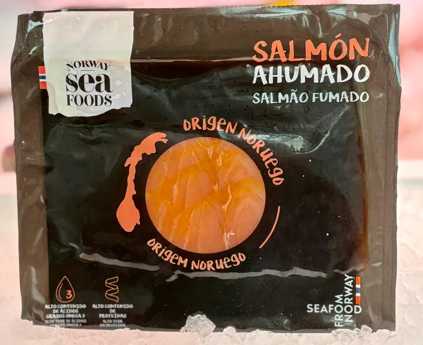 Salmón ahumado de origen noruego